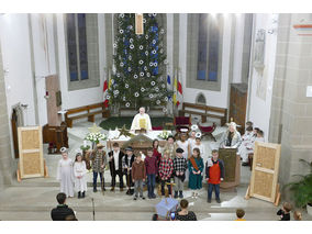 Kinderchristmette mit Krippenspiel (© Karl-Franz Thiede)